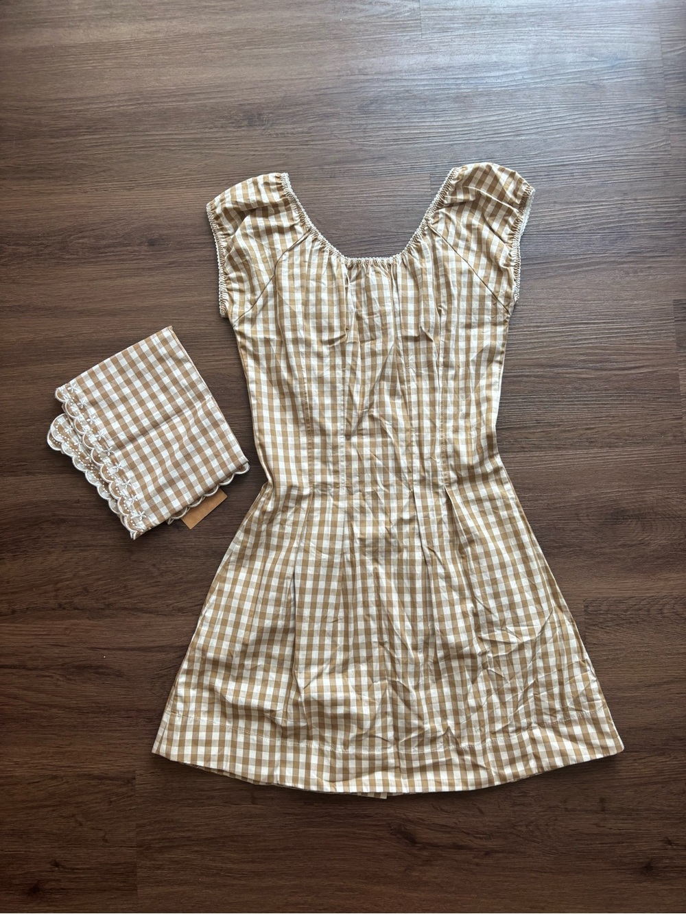 Frankie’s Bikinis x Bella Gingham Dress + Hair Scarf - Picture 2 of 5
